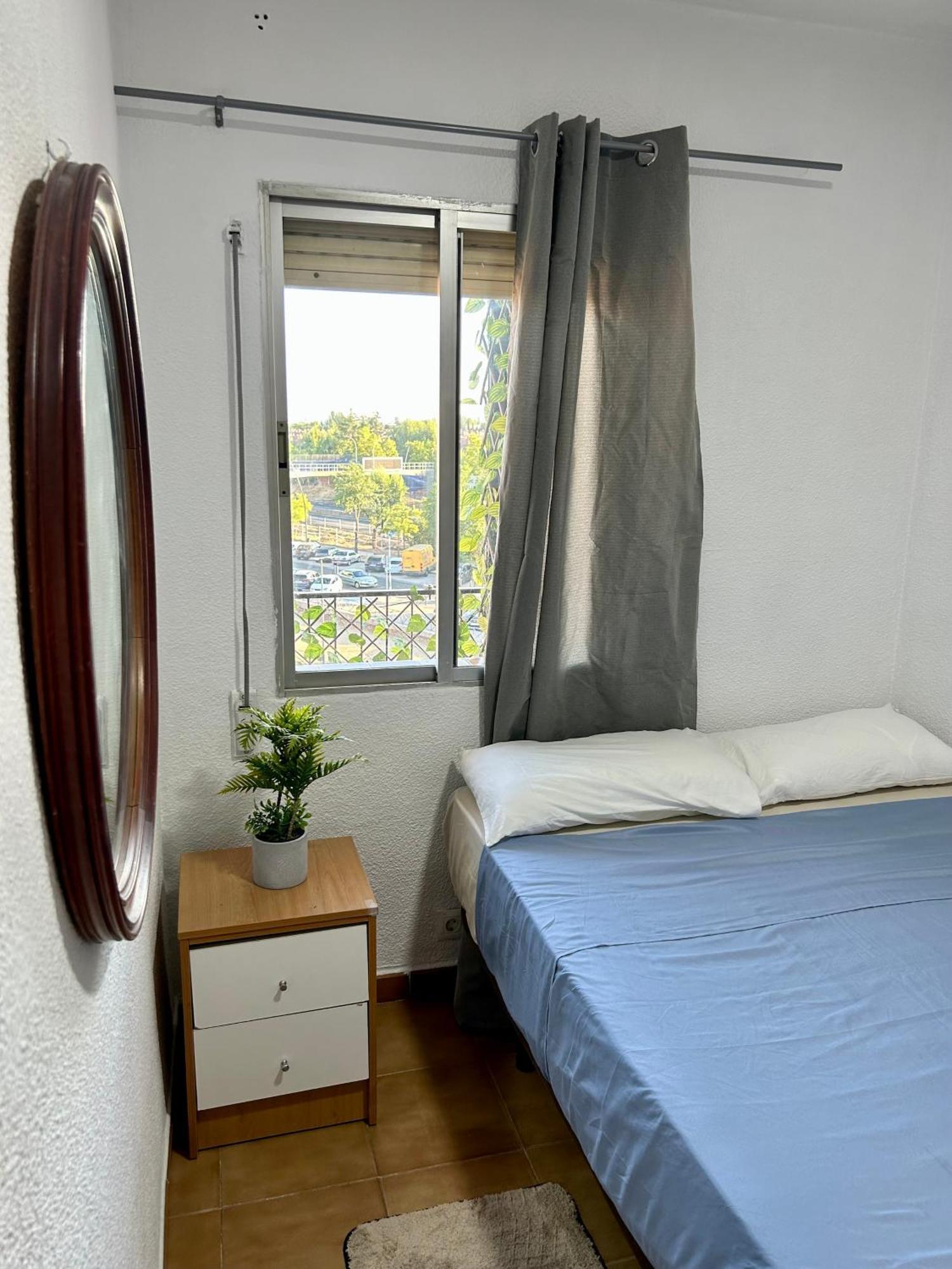 Rooms Aguila Getafe Ngoại thất bức ảnh